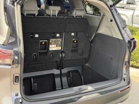 Used 2023 Toyota Sienna XLE image 25