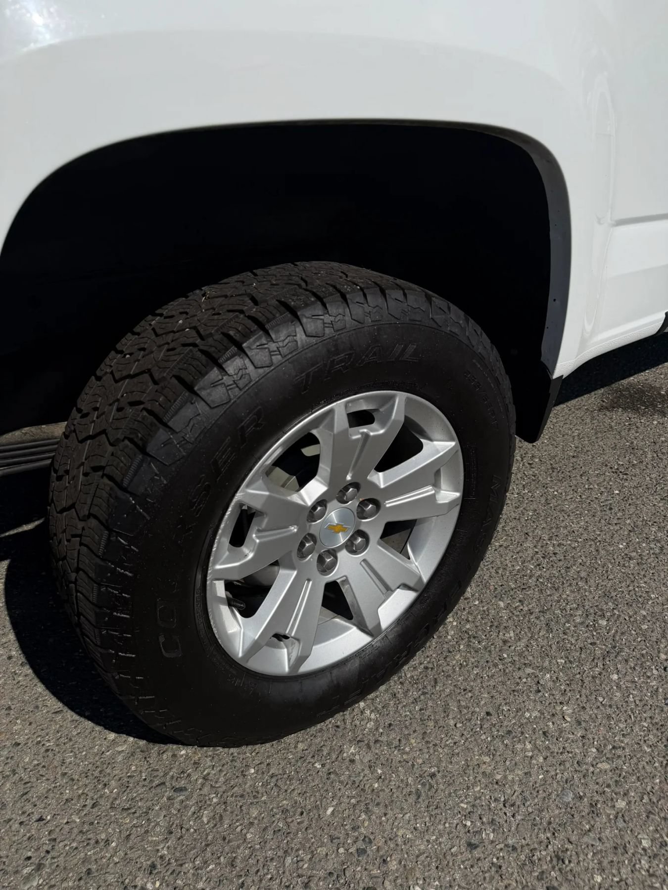 Used 2022 Chevrolet Colorado LT w/ Fleet Safety Package RWD image 14