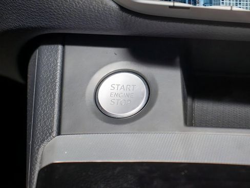 Used 2025 Audi Q5 2.0T Premium AWD/4WD image 33