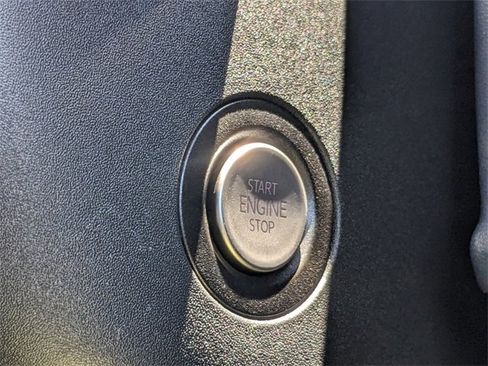 New 2025 Volkswagen ID. Buzz Pro S image 31