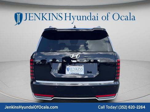 New 2026 Hyundai Palisade Calligraphy FWD image 7