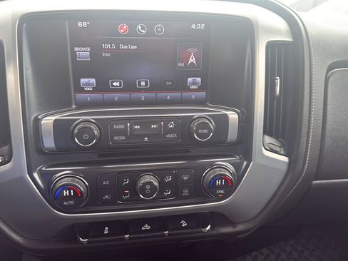 Used 2016 GMC Sierra 1500 SLE w/ SLE Value Package AWD/4WD image 17