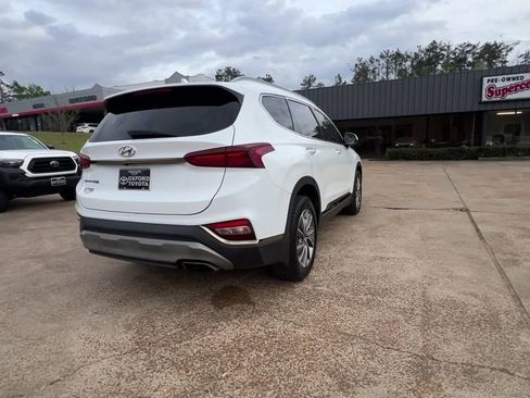 Used 2020 Hyundai Santa Fe Limited image 6