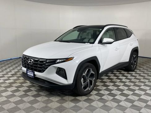 Certified 2024 Hyundai Tucson SEL AWD/4WD image 1