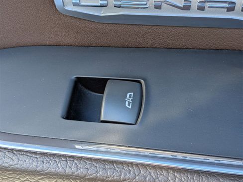 Used 2022 GMC Sierra 1500 Denali w/ Denali Reserve Package image 36