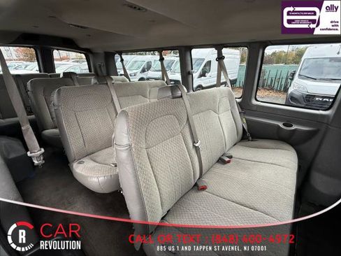 Used 2017 Chevrolet Express 3500 LT w/ LT Preferred Equipment Group image 9