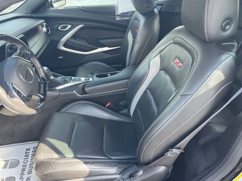 Used 2017 Chevrolet Camaro SS image 19