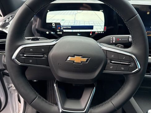 New 2026 Chevrolet Equinox LT image 22