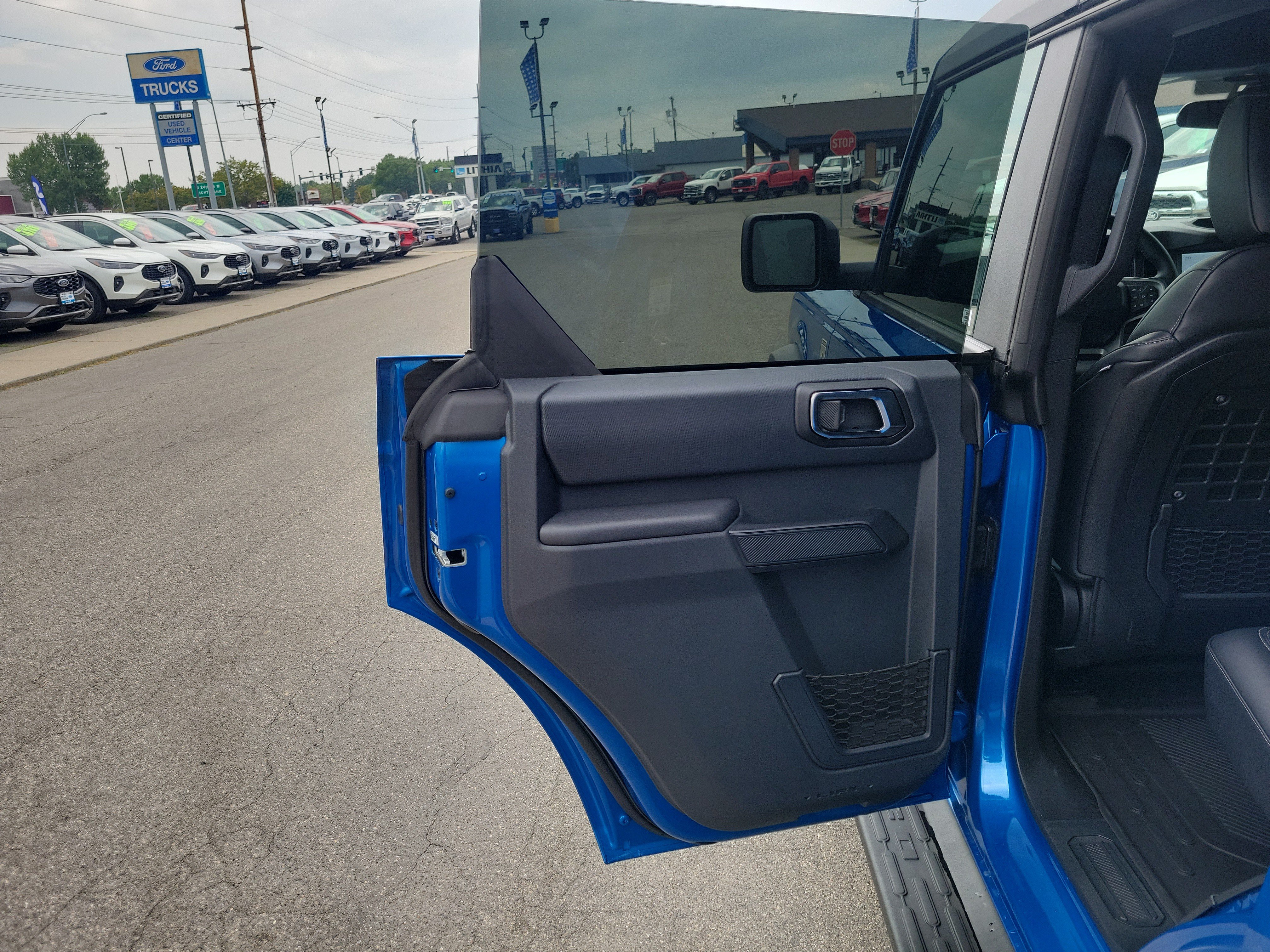 Used 2025 Ford Bronco Big Bend AWD/4WD image 10