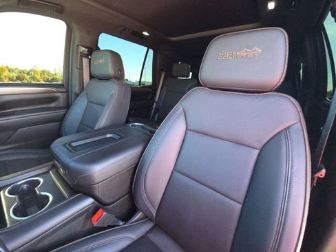 Used 2023 Chevrolet Tahoe High Country w/ Premium Package image 24