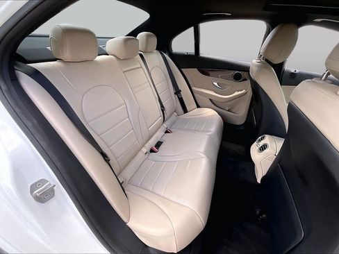 Used 2018 Mercedes-Benz C 300 Sedan image 17