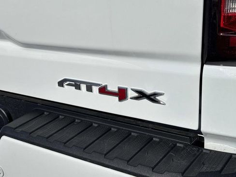 Used 2023 GMC Sierra 1500 AT4X image 4