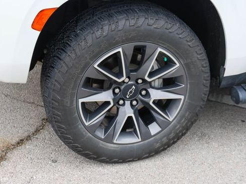 Used 2023 Chevrolet Tahoe Z71 w/ Max Trailering Package AWD/4WD image 7
