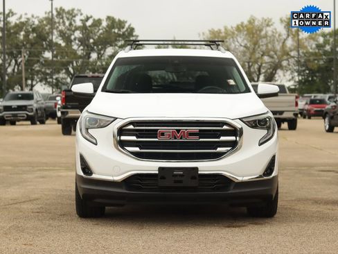 Used 2019 GMC Terrain SLT w/ Preferred Package AWD/4WD image 2