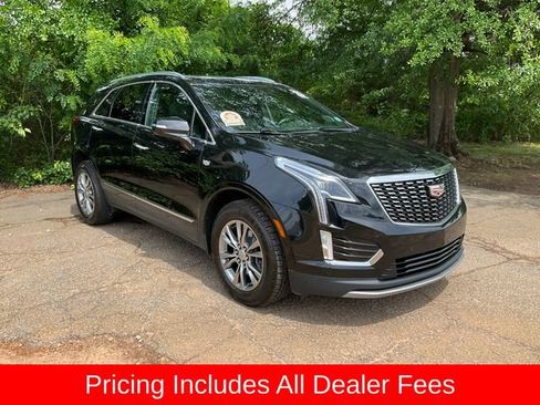 Used 2023 Cadillac XT5 Premium Luxury FWD image 3