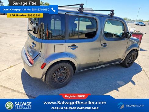Used 2013 Nissan Cube 1.8 S w/ Interior Designer Pkg FWD image 4