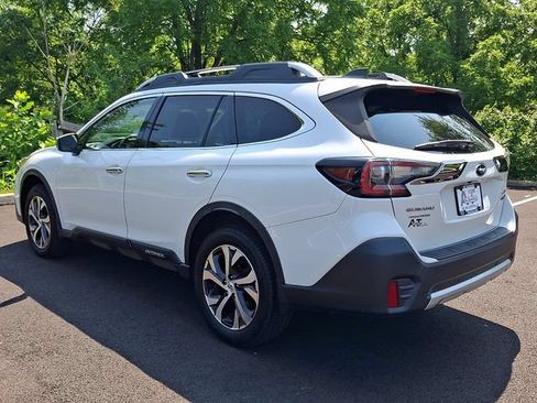 Used 2020 Subaru Outback Touring XT AWD/4WD image 4
