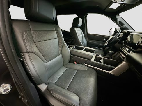 Used 2025 Toyota Tundra SR5 w/ TRD Off-Road Premium Package AWD/4WD image 32