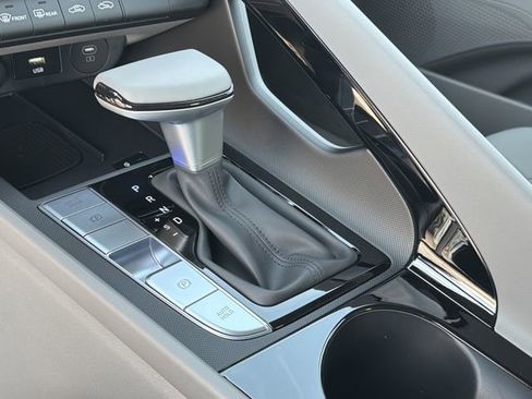 New 2026 Hyundai Elantra Sport image 31