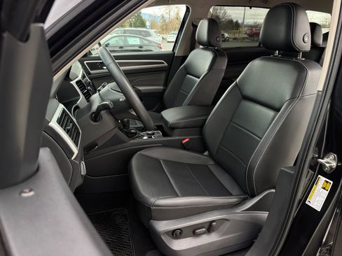 Used 2023 Volkswagen Atlas SE AWD/4WD image 11