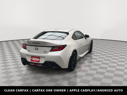 Used 2024 Toyota GR86 Premium RWD image 32