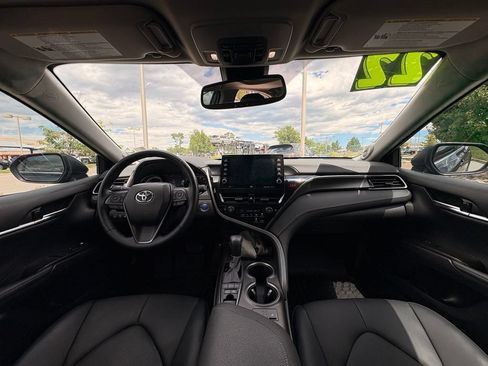Used 2022 Toyota Camry XSE w/ Navigation Upgrade Package FWD image 13