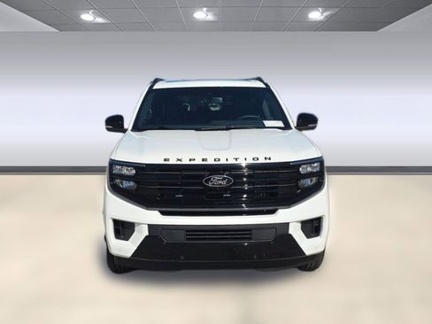 New 2025 Ford Expedition Max Platinum w/ Stealth Performance Package image 5