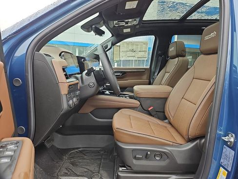 New 2026 Chevrolet Tahoe High Country AWD/4WD image 9