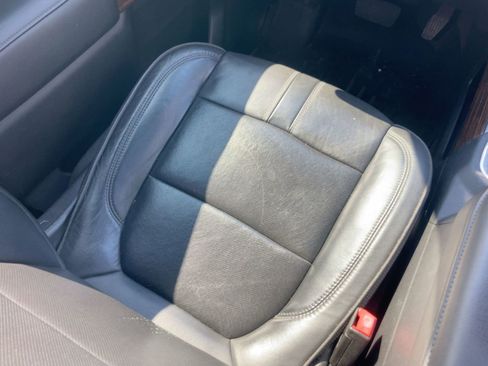 Used 2021 Chevrolet Silverado 1500 High Country w/ Technology Package image 29