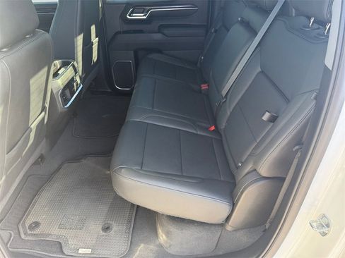 Used 2022 GMC Sierra 1500 SLT w/ SLT Premium Plus Package image 11