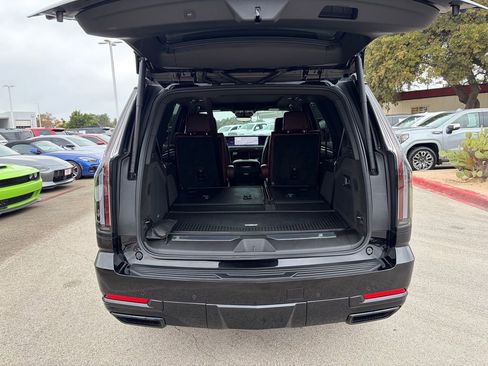 Used 2026 Cadillac Escalade Sport w/ Touring Package image 28