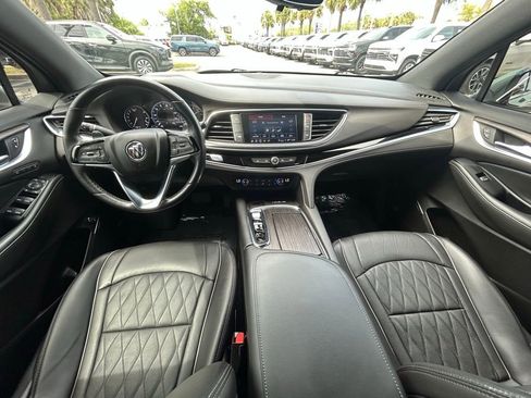 Used 2023 Buick Enclave Avenir w/ Avenir Technology Package FWD image 21