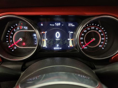 Used 2022 Jeep Gladiator Rubicon w/ Cold Weather Group image 26