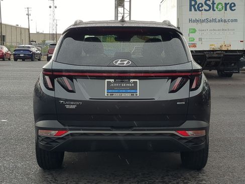 Used 2022 Hyundai Tucson SEL w/ Convenience + Premium Package AWD/4WD image 4