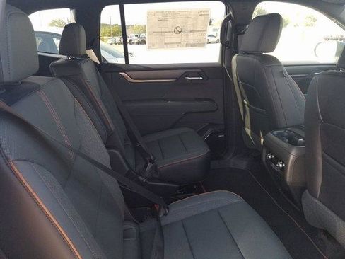 New 2026 GMC Acadia AT4 image 12
