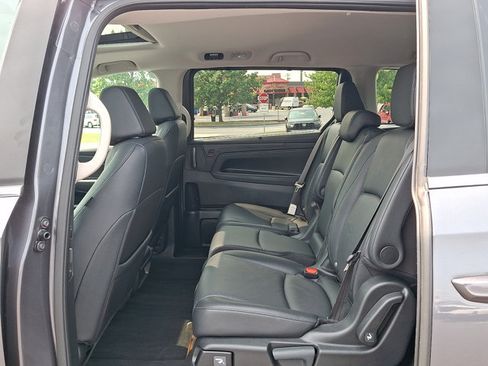 Certified 2025 Honda Odyssey EX-L image 11