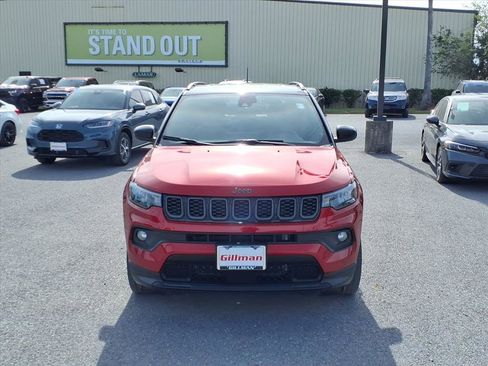 Used 2024 Jeep Compass Latitude w/ Altitude Special Edition image 3