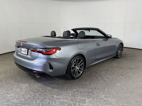 Used 2025 BMW 430i Convertible image 9