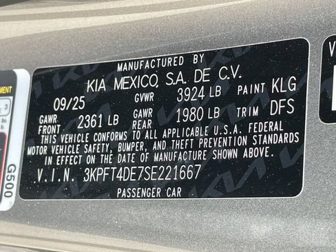 Used 2025 Kia K4 FWD image 28