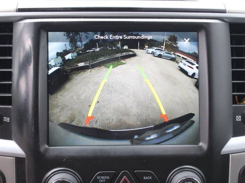 Used 2018 RAM 2500 Big Horn image 19