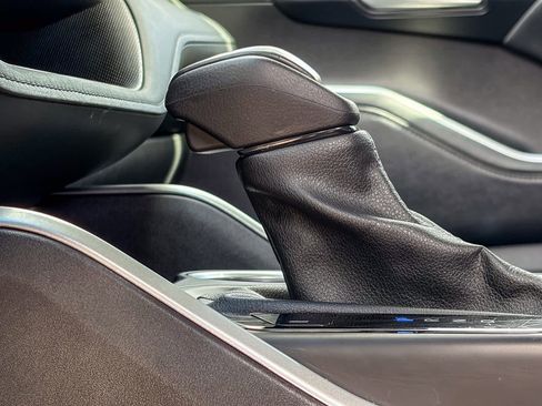 Used 2024 Toyota Highlander XLE image 23