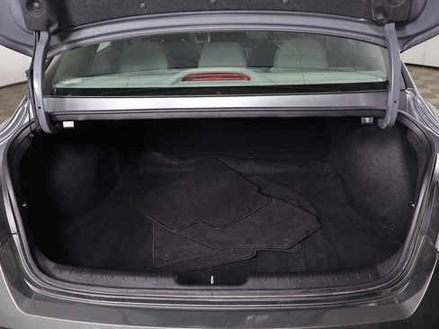 Used 2024 Hyundai Elantra SEL FWD image 15