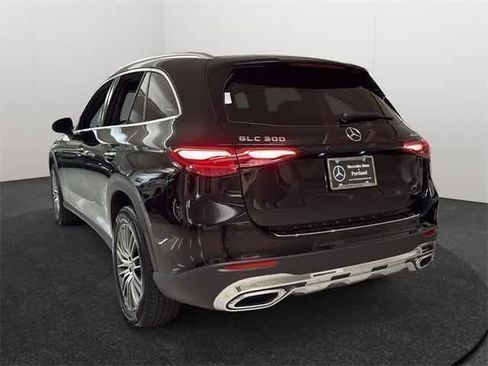 Certified 2025 Mercedes-Benz GLC 300 4MATIC image 14