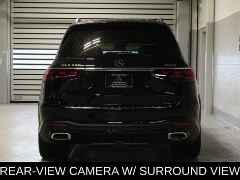 New 2026 Mercedes-Benz GLS 580 4MATIC image 5