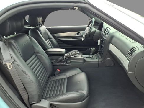 Used 2002 Ford Thunderbird RWD image 9