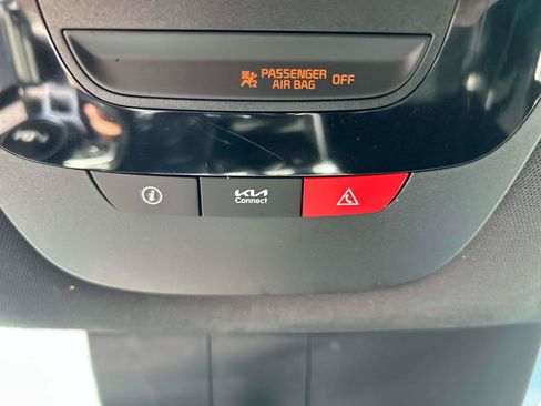 Used 2024 Kia K5 GT-Line FWD image 32