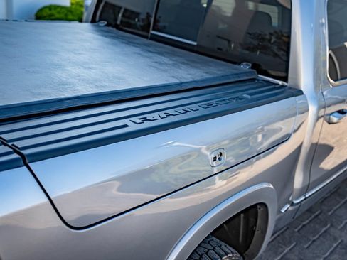 Used 2025 RAM 1500 Limited AWD/4WD image 15