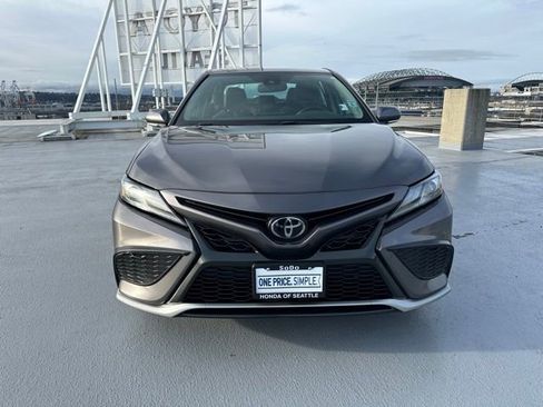 Used 2023 Toyota Camry XSE image 7