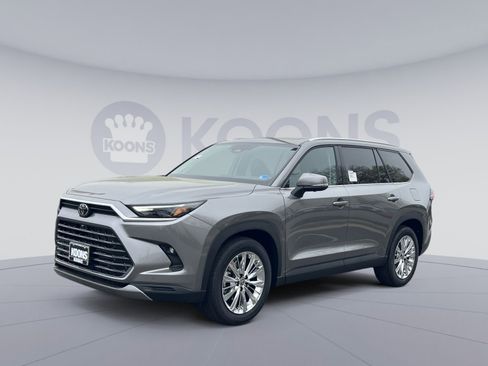 New 2026 Toyota Grand Highlander Platinum image 1