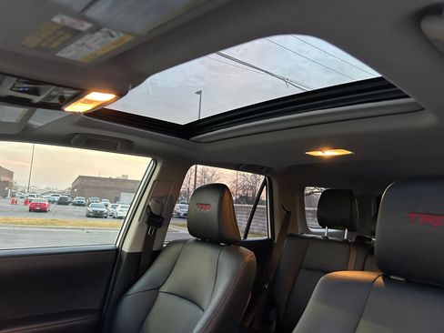 Used 2022 Toyota 4Runner TRD Off-Road Premium w/ Moonroof Package image 30